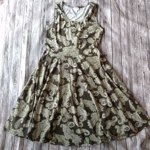 Lularoe Sleeveless Dress Paisley - Size L